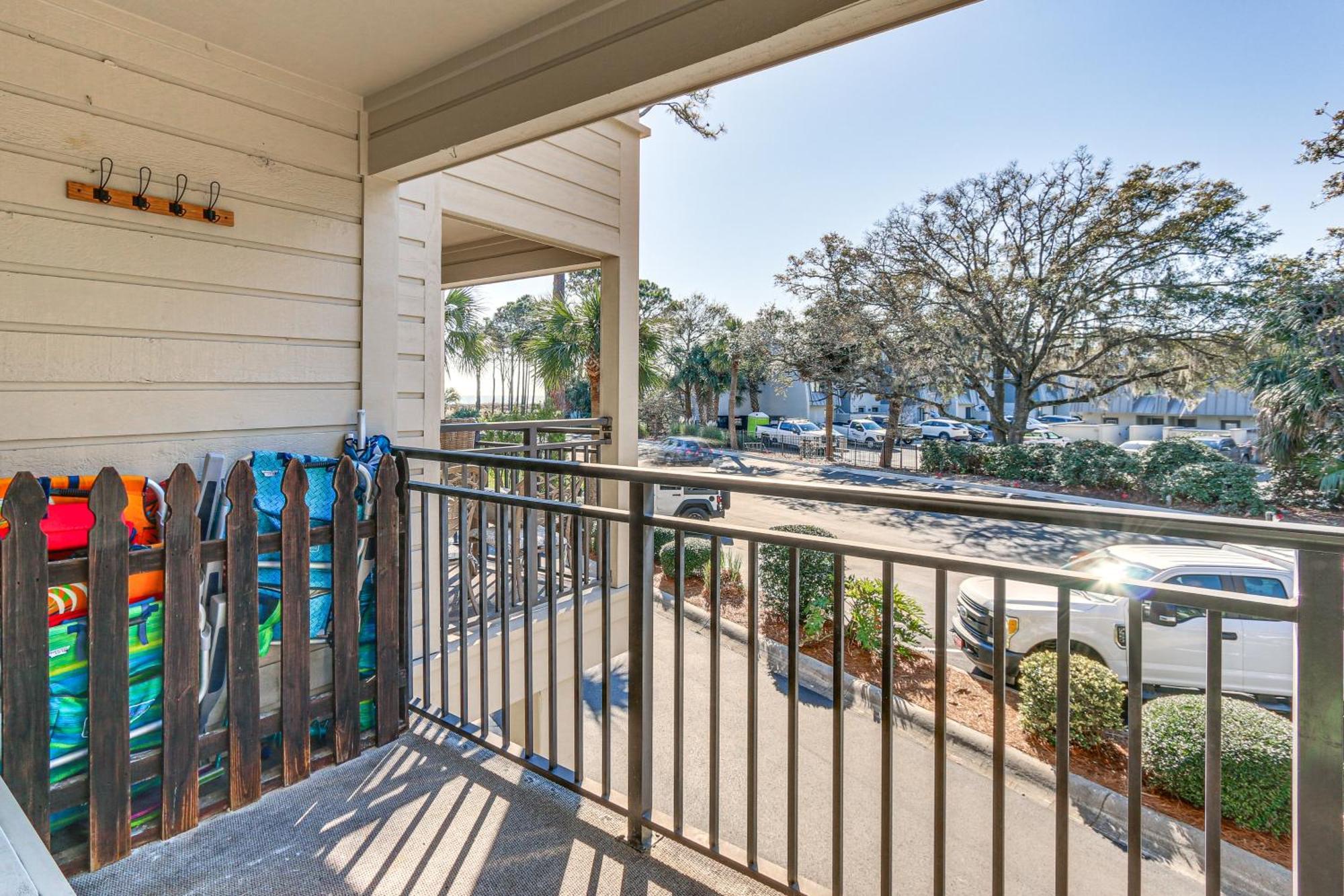 Coastal Condo With Pool And Direct Beach Access! Hilton Head Island Exterior photo